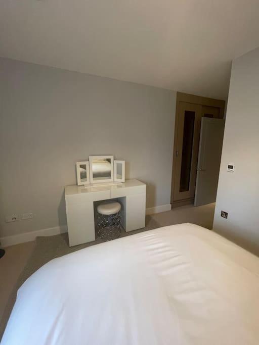 Appartamento 2 Bedroom Acton